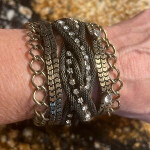 VTG Antique Look Gold Tone Multi-Strand Bracelet with Rhinestone Accents